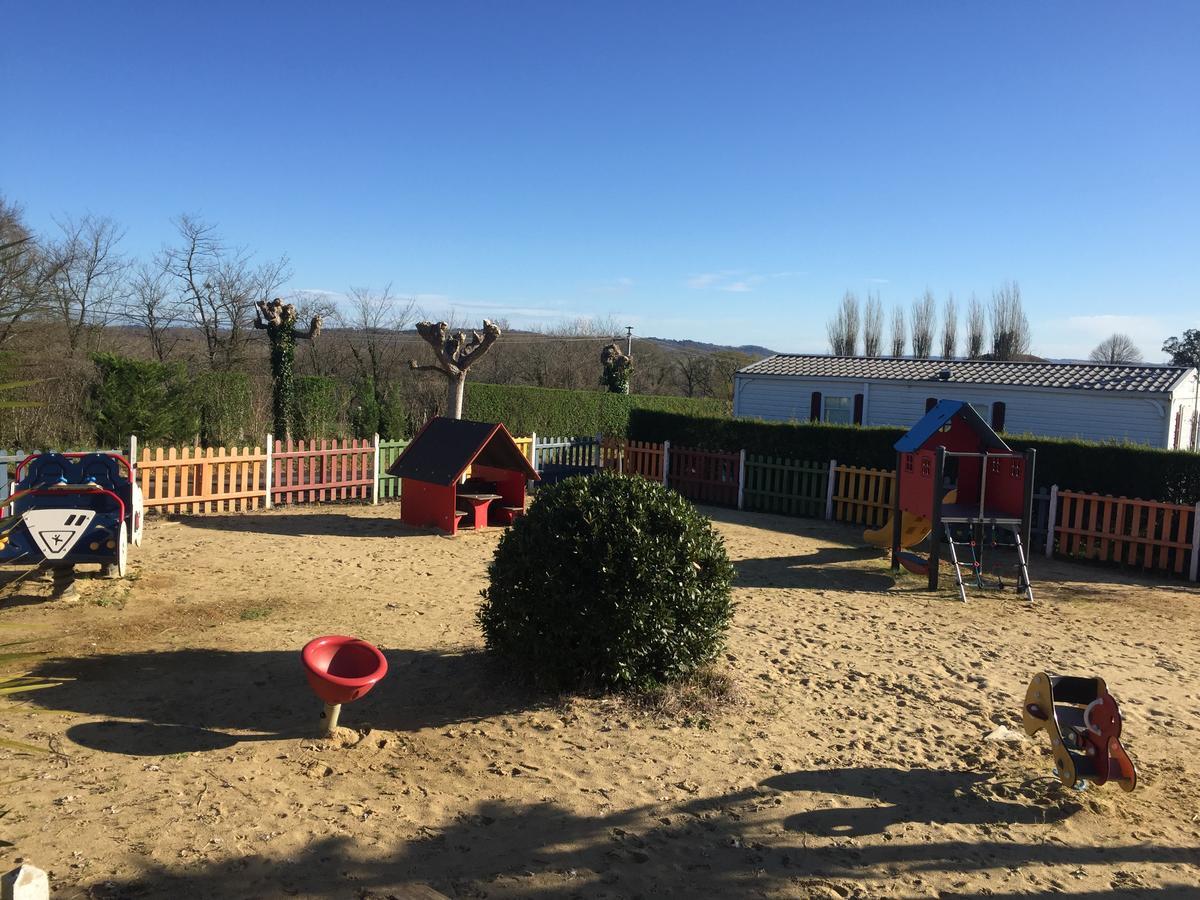 La Ferme Des 4 Chenes Hotel Urt Buitenkant foto